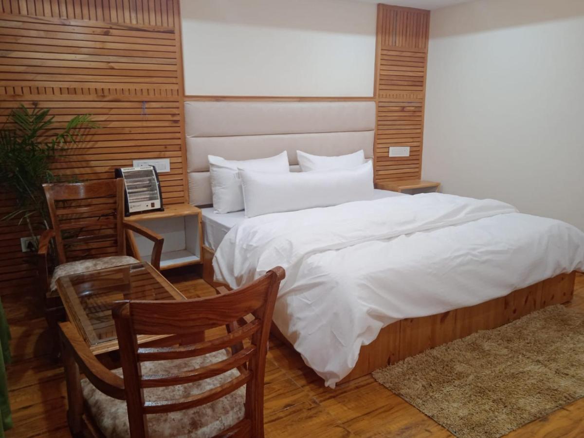Resort The Himalayan Odyssey And Cottages Dharamshala Esterno foto